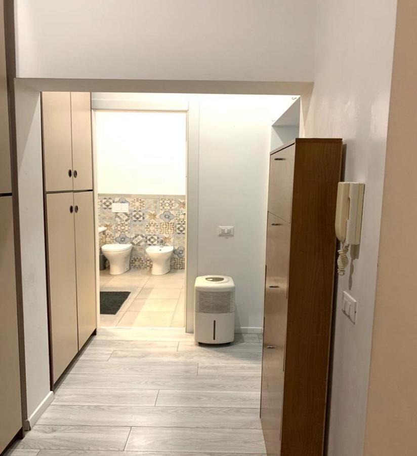 Savona Magnifico Sole Mare 150 M Wifi Climatcontrol Appartement Buitenkant foto
